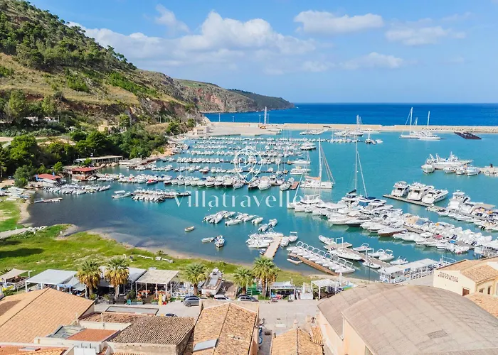 Elegante Palazzo Storico Con Splendida Vista Mare * Castellammare del Golfo