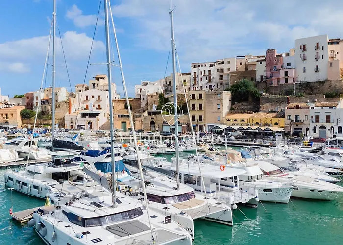 Σπίτι διακοπών Elegante Palazzo Storico Con Splendida Vista Mare *