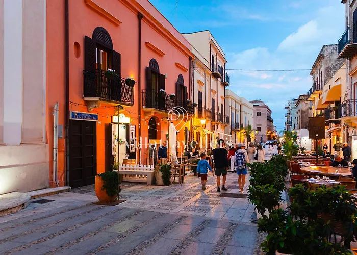 Elegante Palazzo Storico Con Splendida Vista Mare Σπίτι διακοπών *