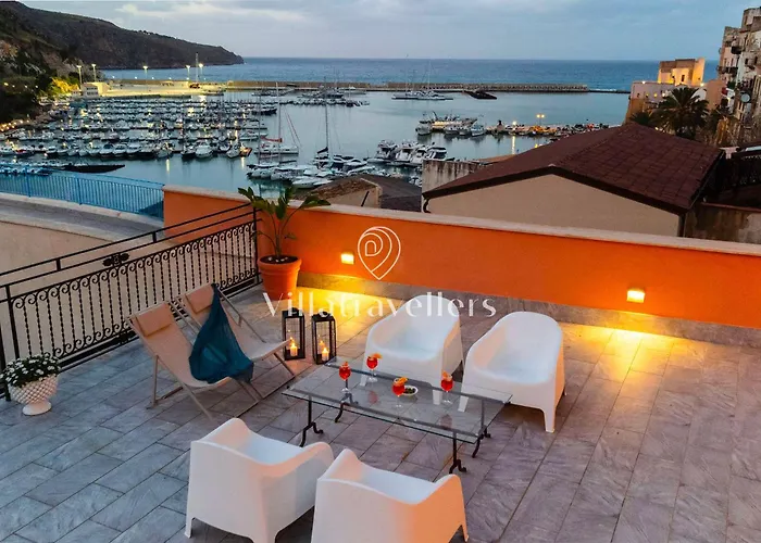 Elegante Palazzo Storico Con Splendida Vista Mare Σπίτι διακοπών Castellammare del Golfo